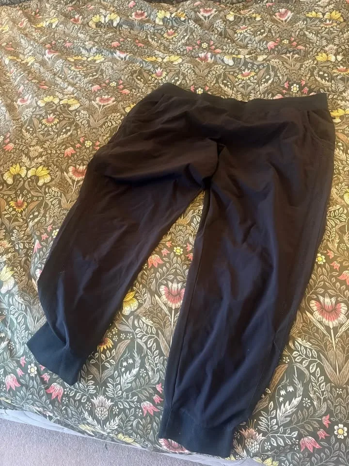 24 piece plus size 3x/24 lot. A whole wardrobe! image indicator(3)