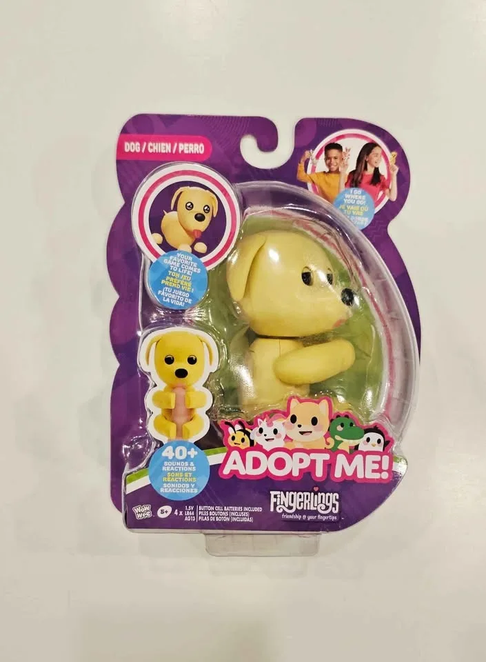 FINGERLINGS ADOPT ME! DOG & STRAWBERRY SHORTCAKE BAT DRAGON image indicator(3)