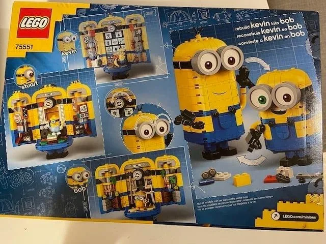 Lego 75551 Brick-built Minions and their Lair - BNIB image indicator(2)