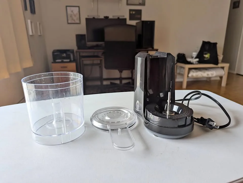 Black+Decker Food Chopper – Working, One Broken Part thumbnail
