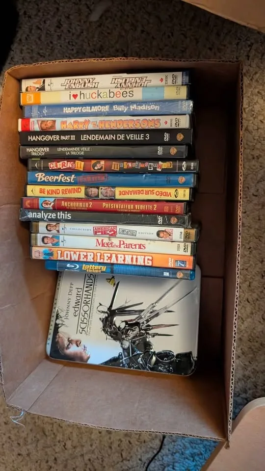 DVD Movie Lot image indicator(5)