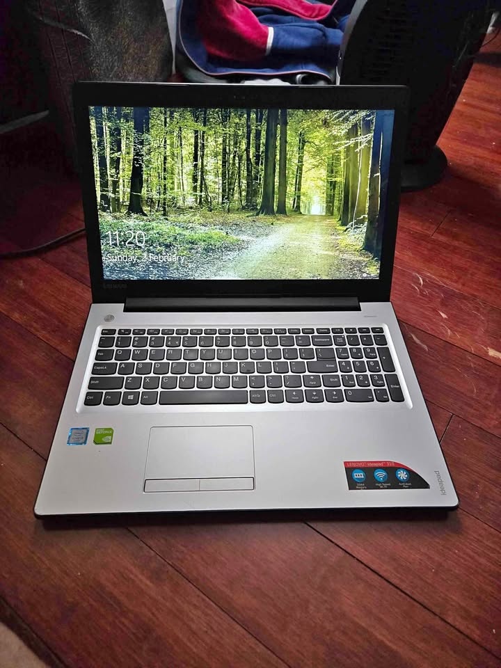 Lenovo Ideapad i3
