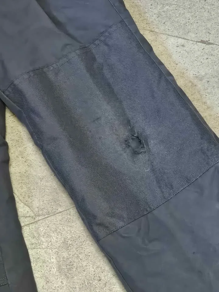 Girls size 7 snowsuit image indicator(3)