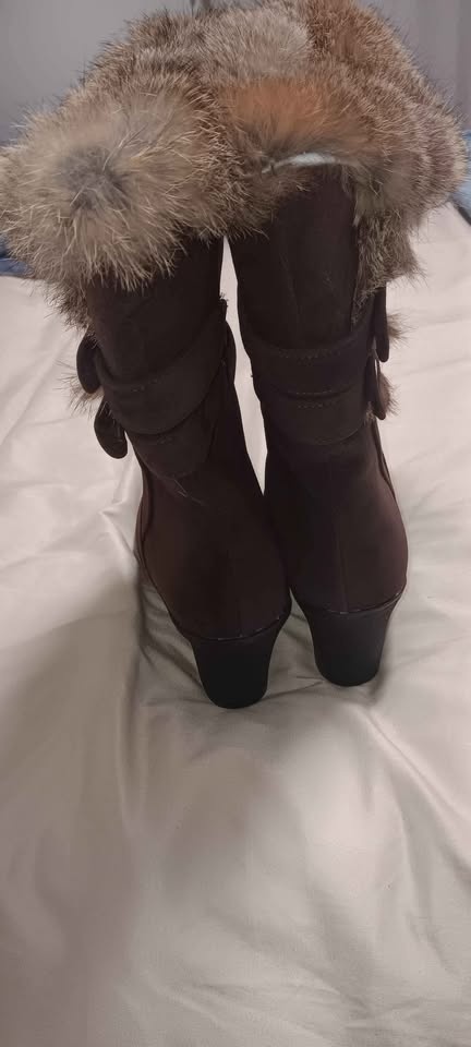 Womens winter boots Size 37= 6.5 Sizr 38=7 - photo 3