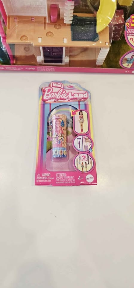 MINI BARBIE LAND HOUSES with extra characters - photo 2