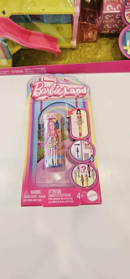 MINI BARBIE LAND HOUSES with extra characters image indicator(4)