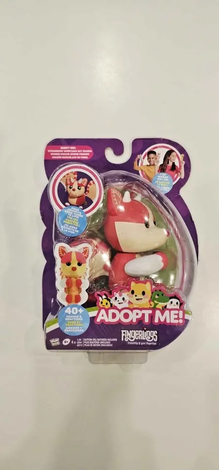 FINGERLINGS ADOPT ME! DOG & STRAWBERRY SHORTCAKE BAT DRAGON image indicator(2)