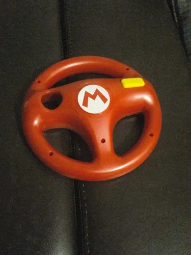 Hori Wii U Mario Red Steering Wheel - Mario Kart 8