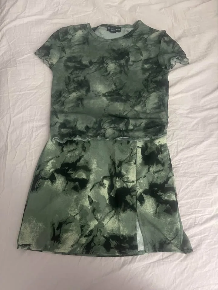 Mesh top with Skirt image indicator(3)