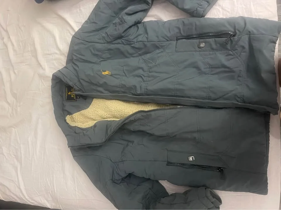 Cozy Jacket image indicator(2)