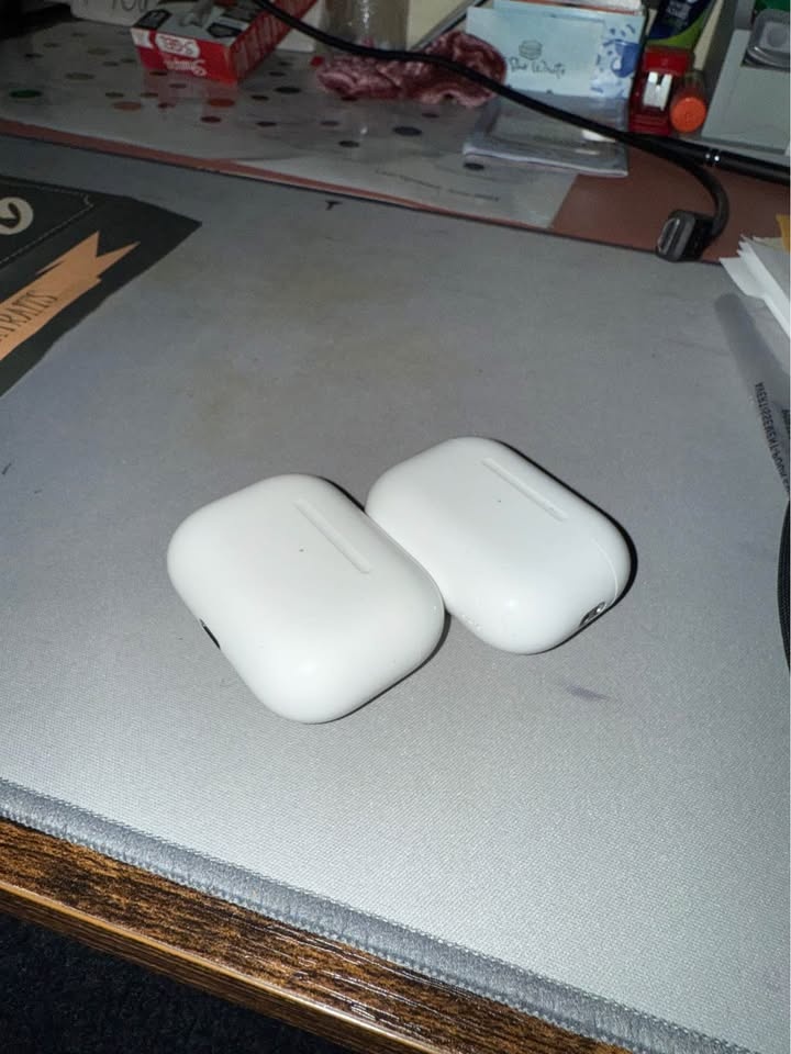 AirPods Pro + AirPods Pro 2 (lightning charging case)(Used) - photo 3