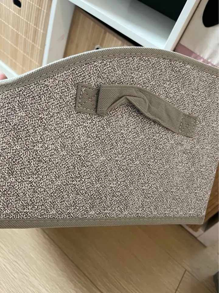 3 storage bins and 2 closet organizers, storage box image indicator(3)