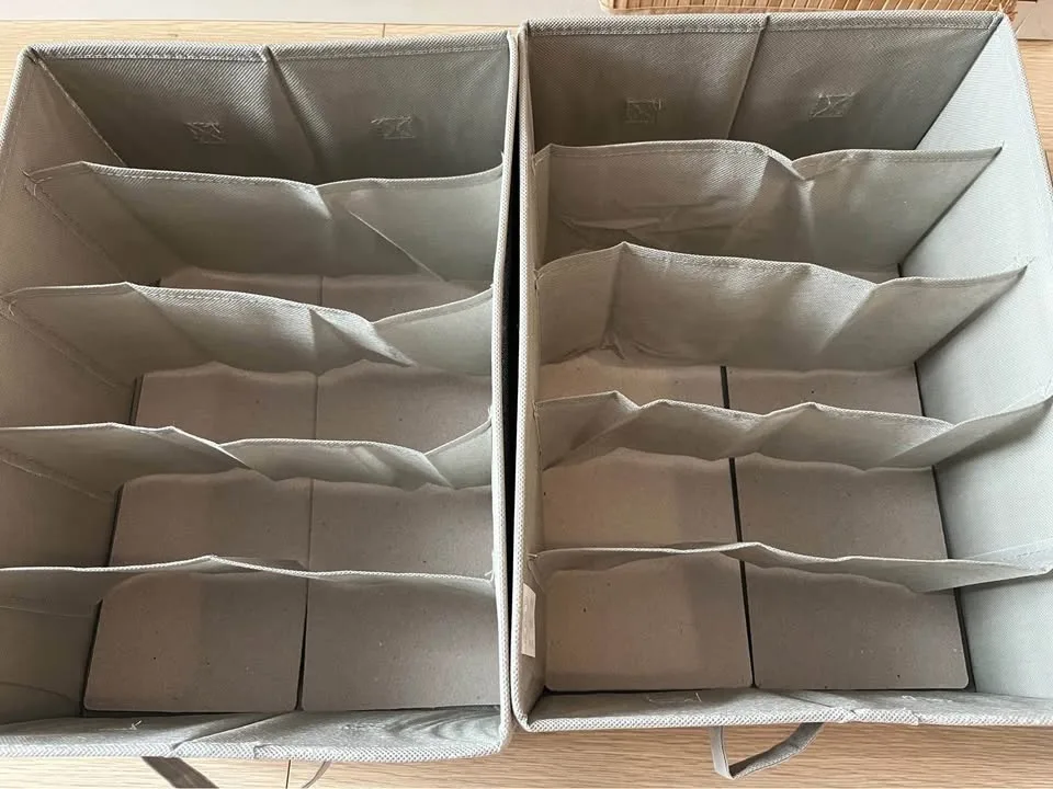 3 storage bins and 2 closet organizers, storage box image indicator(7)