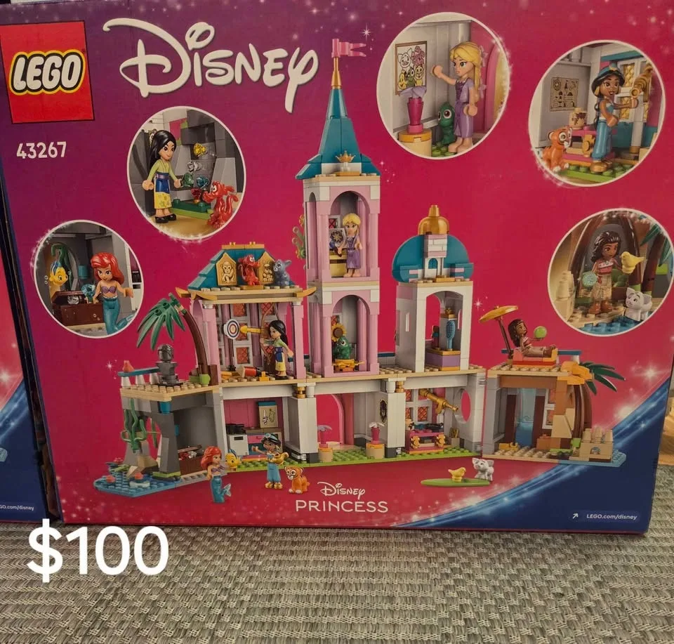 Lego Disney, stitches , Family $70 image indicator(2)