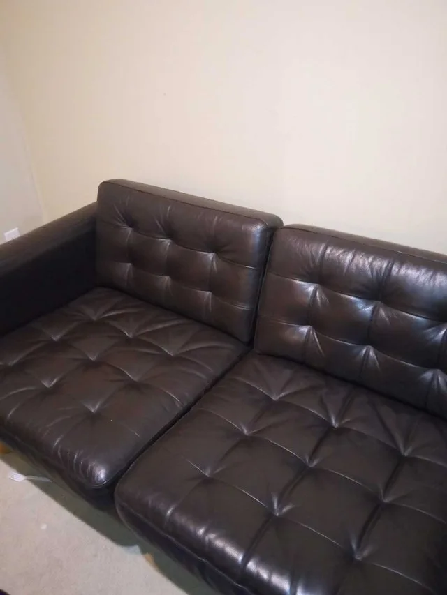 Leather Loveseat image indicator(2)