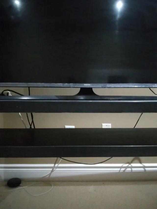 TV Stand image indicator(2)