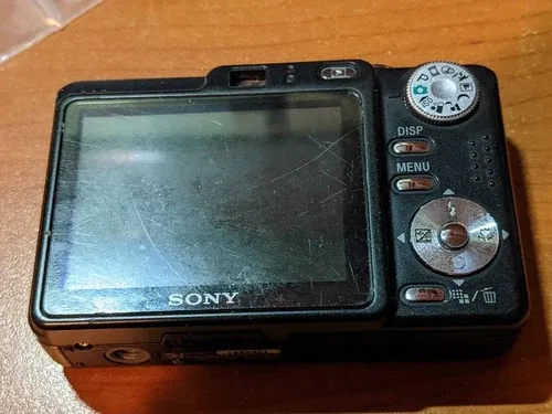 Sony DSC-W55 Digital Camera w/ Battery, Charger & Case image indicator(10)