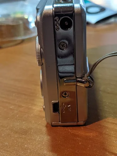 Kodak EasyShare M893 IS Digital Camera image indicator(5)