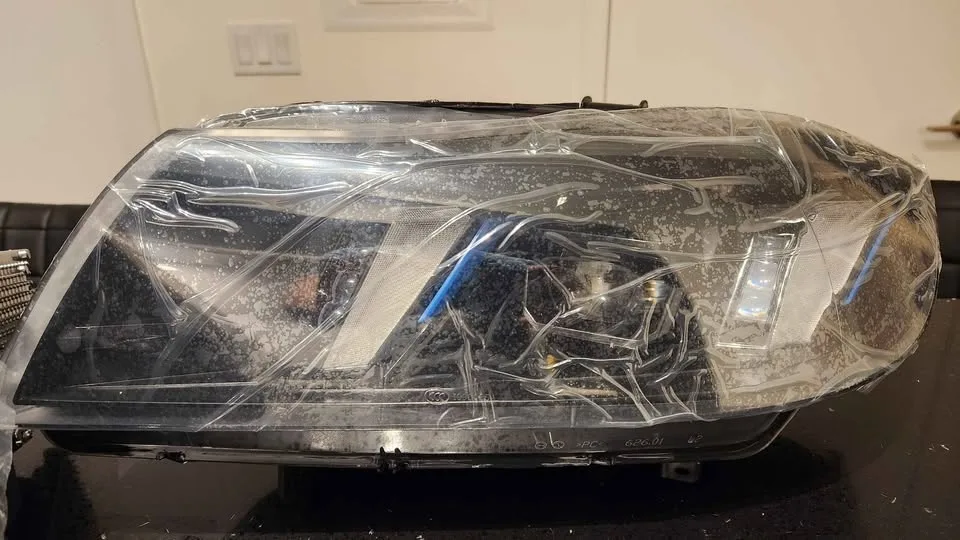 Custom BMW E90 LED Headlights - Snake Eyes Style (2005-2012) image indicator(4)