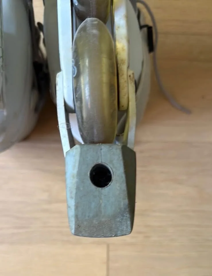 Roadie In-Line Rollerblades image indicator(8)