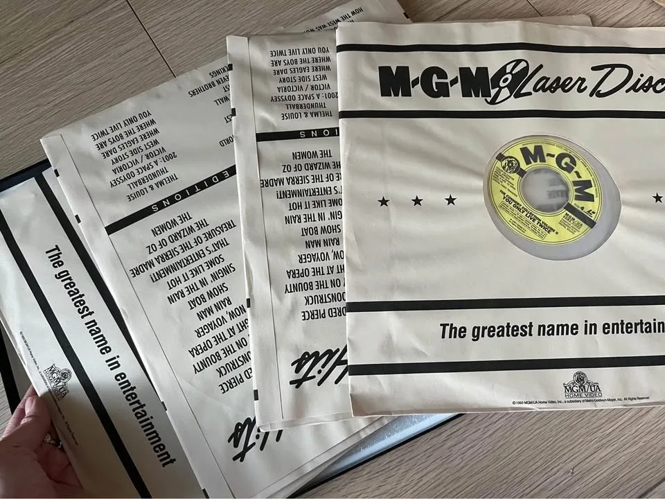 Laserdisc Connery Collection II / James Bond 4-Discs image indicator(3)