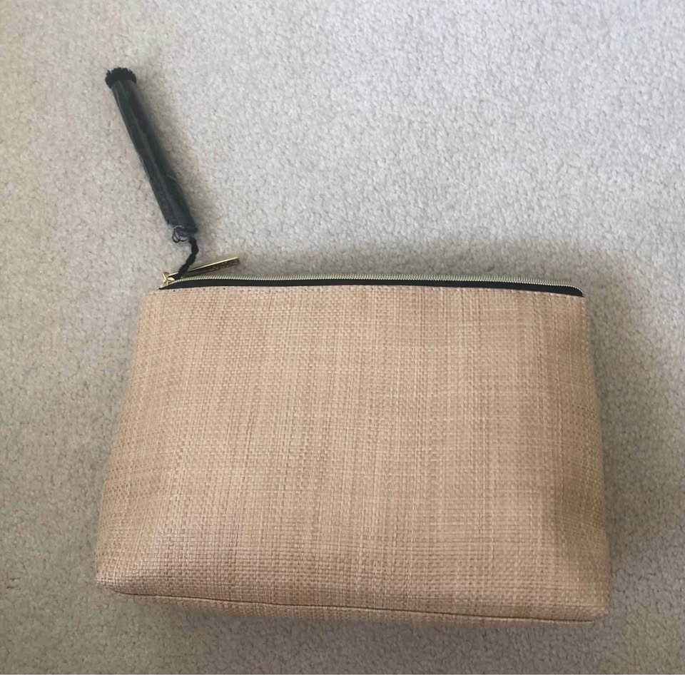 Free Lancôme Eye Makeup Remover With Lancôme Bonjour Case - photo 3