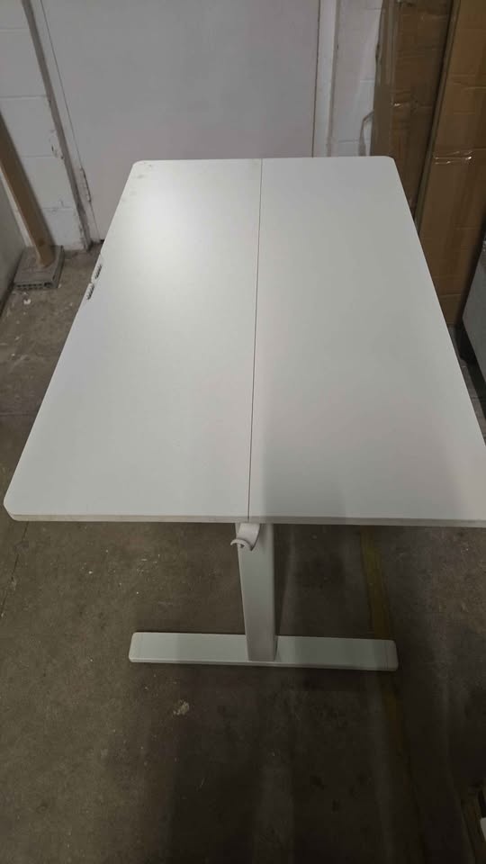 40×24 desk - photo 2