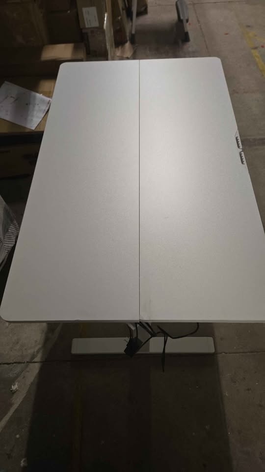 40×24 desk - photo 3