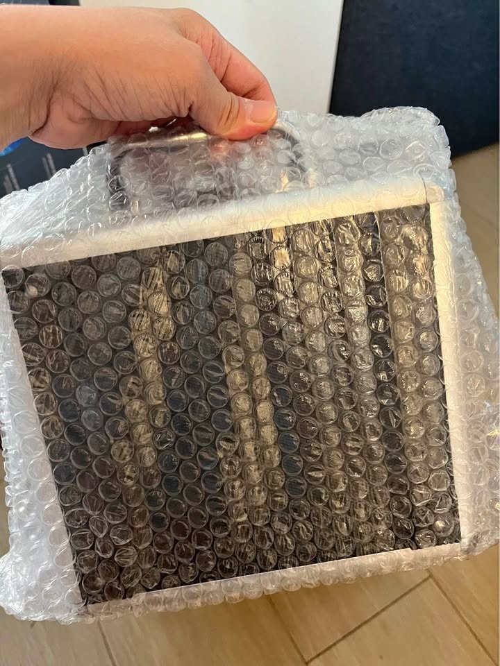 20-Bay 2.5in Storage Box with Security Lock