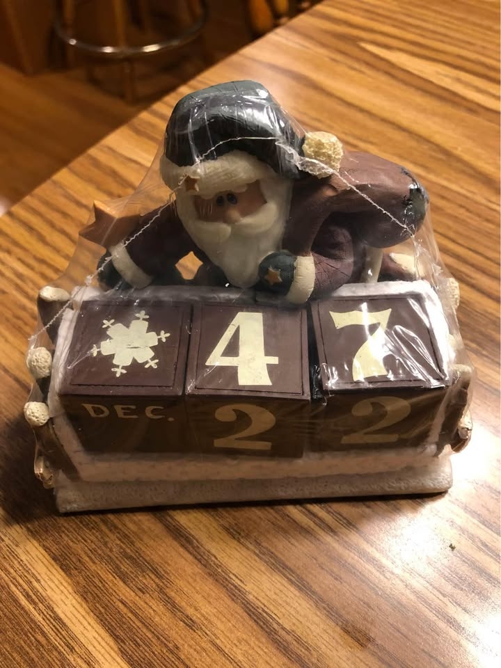 Brand New Count Down To Christmas