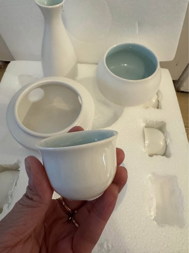 White Ceramic Sake Set with Warmer Pot, Gift Set - photo 5
