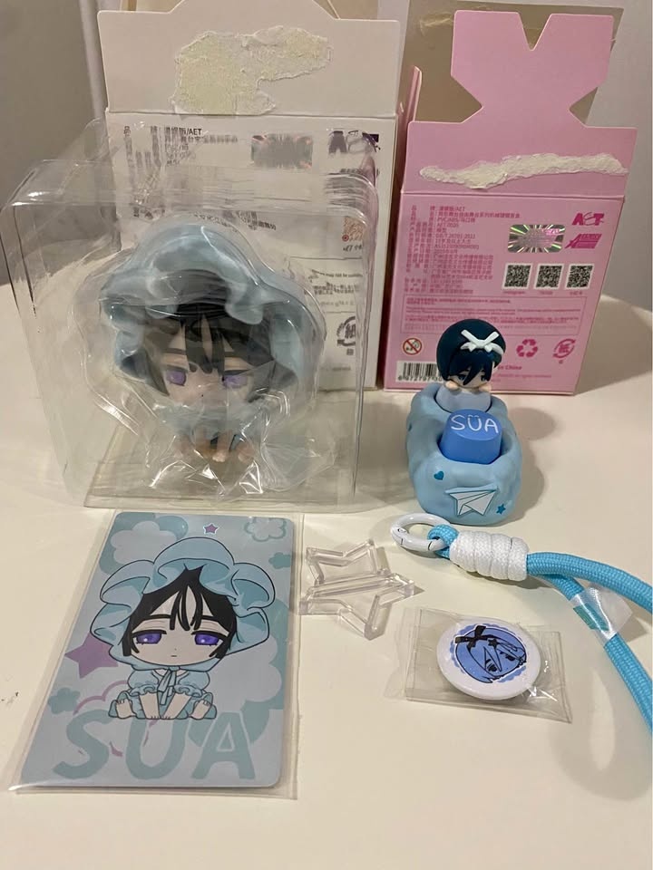 Alien Stage Sua Figure & Keycap