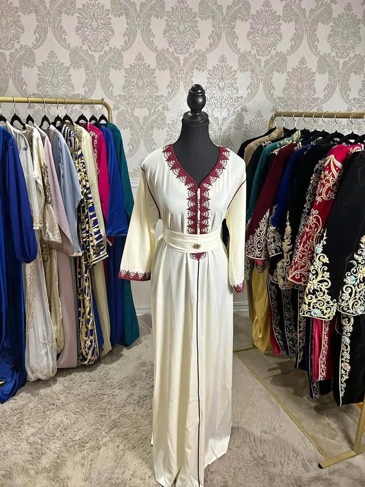 Caftan Blanc Vente ou Location