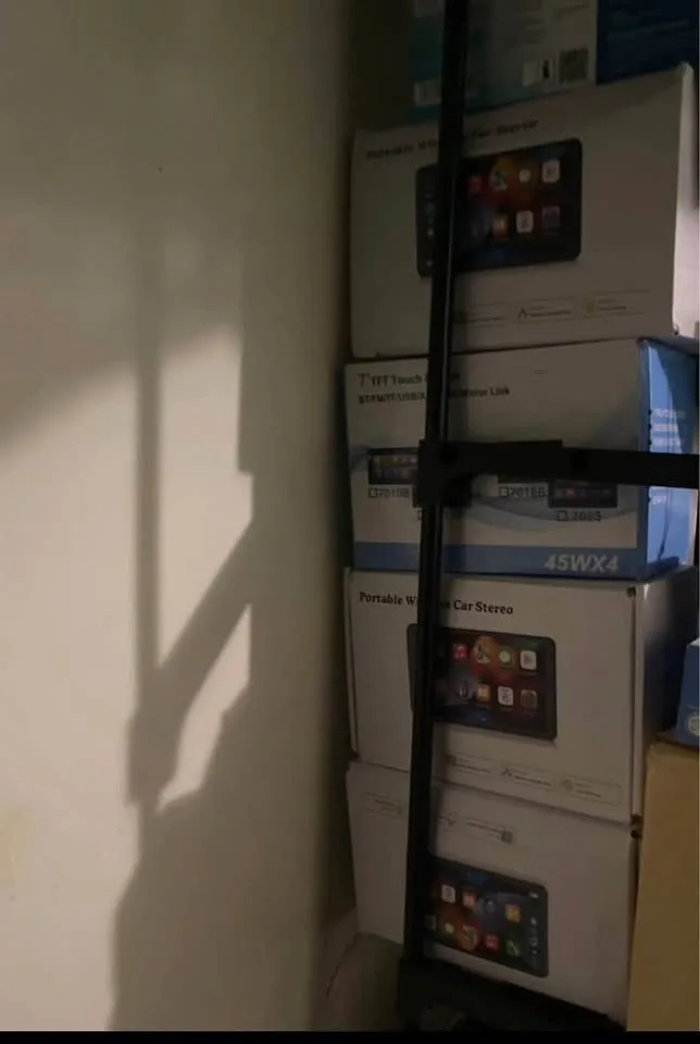 Portable Wireless CarPlay Android Auto Car Stereo image indicator(3)