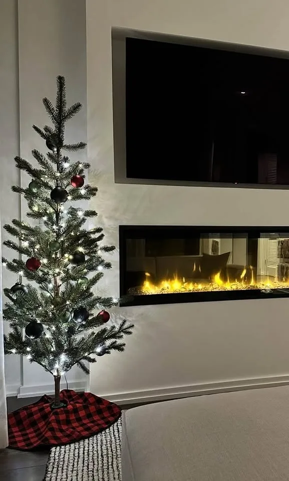 RARE - Ikea VINTERFINT Artificial Christmas Tree image indicator(2)