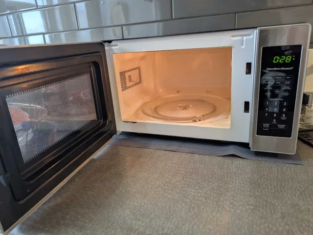 MOVE OUT Garage Sale! image indicator(2)