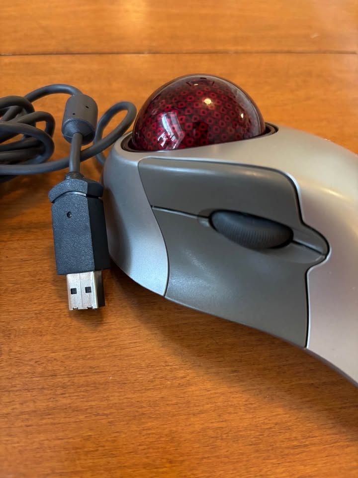 Microsoft Trackball Explorer 1.0 Ergonomic Mouse rare - photo 4