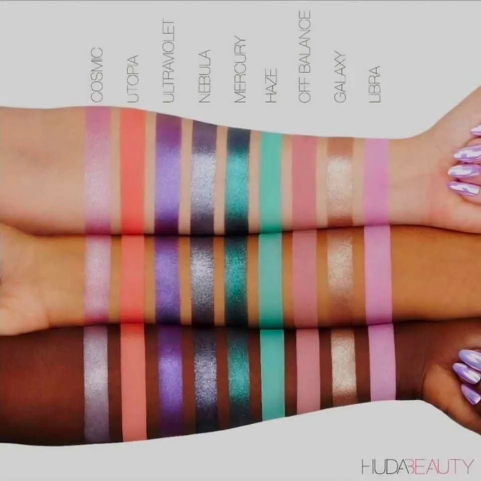 HUDA BEAUTY Mercury Retrograde Eyeshadow Palette image indicator(3)