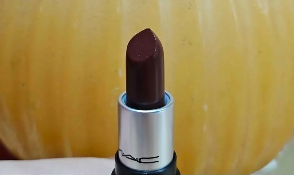 MAC Mini Lusterglass Lipstick - Stay Warm image indicator(3)