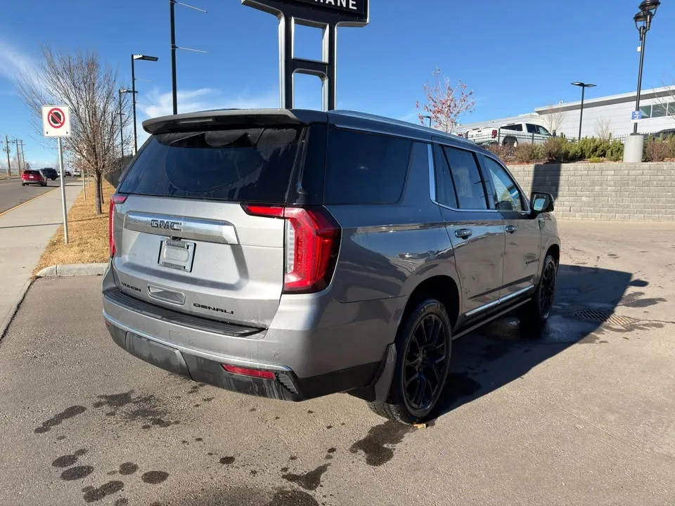 2022 GMC Yukon image indicator(5)