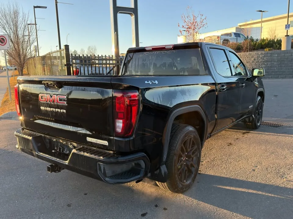 2023 GMC sierra 1500 image indicator(5)