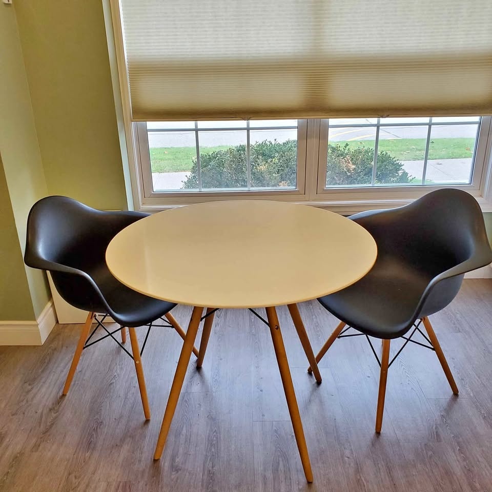 Round Dining Table with 2 Eames-Style Chairs