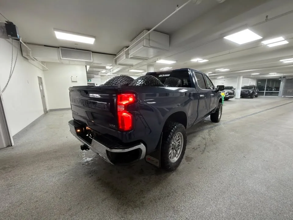2020 Chevrolet Silverado 1500 image indicator(5)