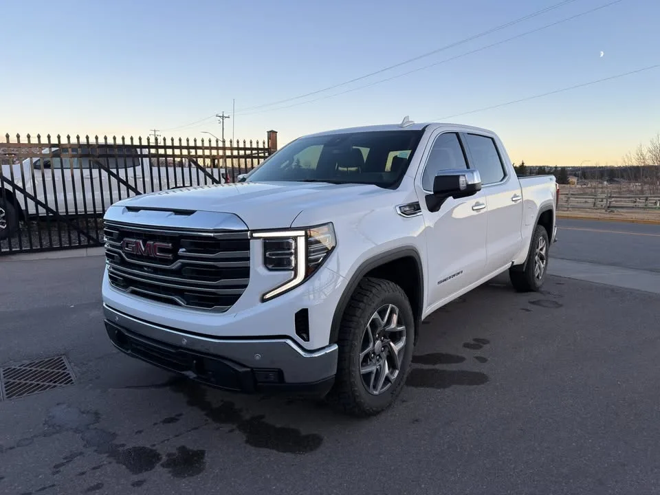 2024 GMC sierra 1500 image indicator(3)
