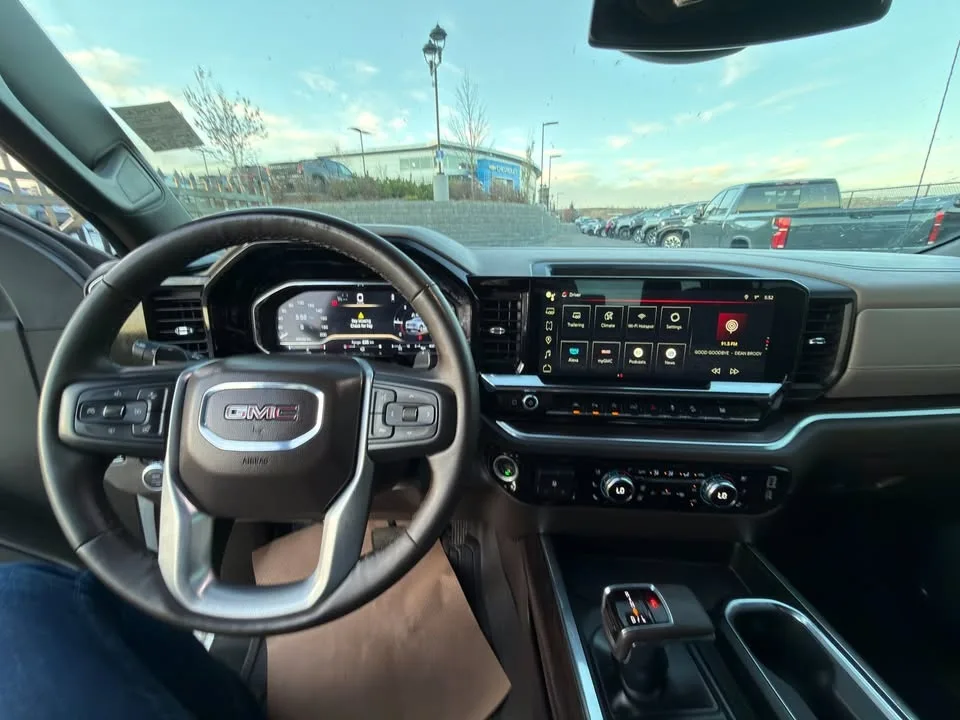 2024 GMC sierra 1500 image indicator(7)