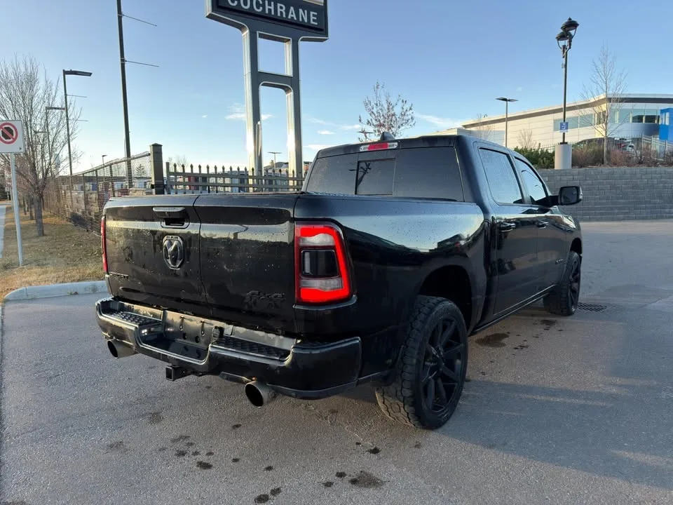 2020 Ram 1500 Sport image indicator(6)