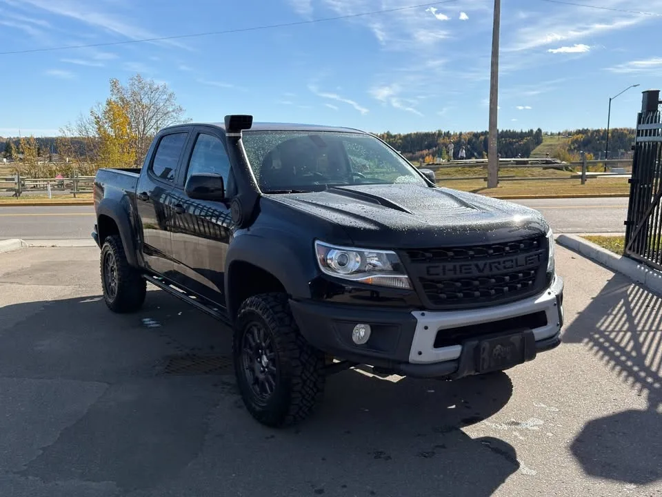 2019 Chevrolet Colorado image indicator(2)