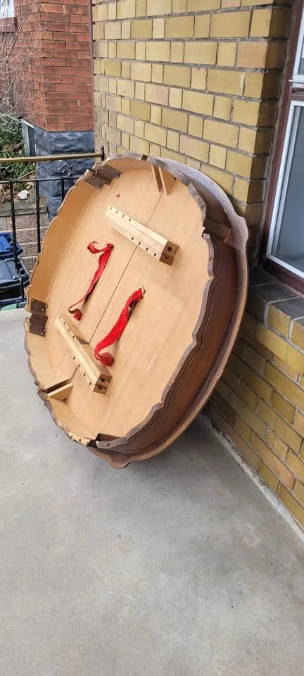 WOODEN DINING ROOM TABLE image indicator(5)