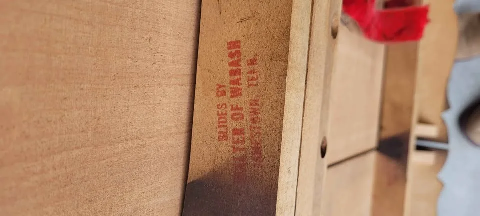 WOODEN DINING ROOM TABLE image indicator(6)