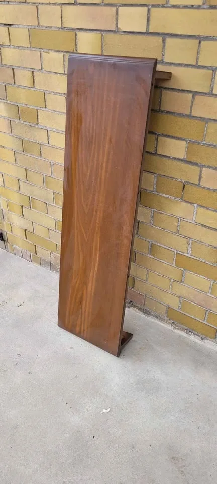 WOODEN DINING ROOM TABLE image indicator(7)